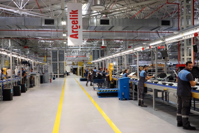 arçelik ARCELIK AMONG THE TOP 100 SUSTAINABLE COMPANIES