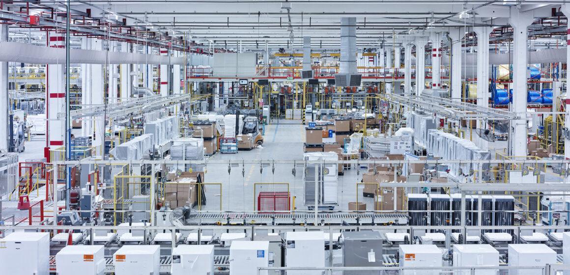ARCELIK ACQUIRES WHIRLPOOL’S PRODUCTION CENTER FOR EUR 78.3M