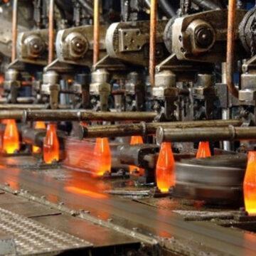 Manufacturing capacity inches up in May