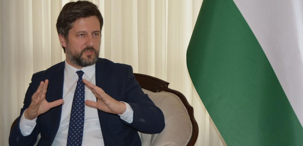 We can expand our cooperation to the world